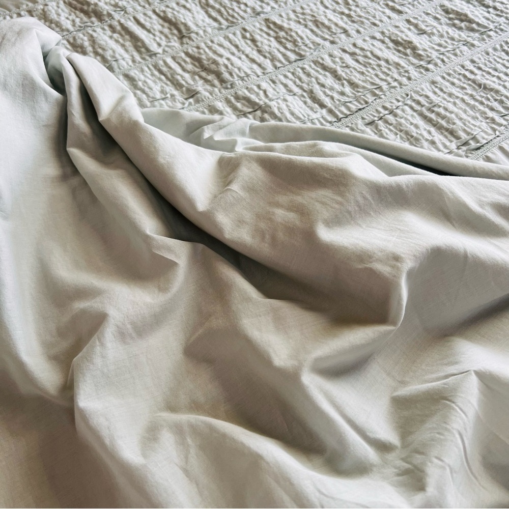 Beautiful Soft West Elm Full/Queen Duvet Cover Light Teal.